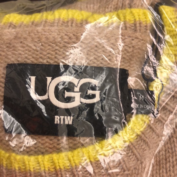 UGG Renata Contrast Trim Cashmere Blend Sweater, Size Medium 🤩 BR1-E - Picture 6 of 9